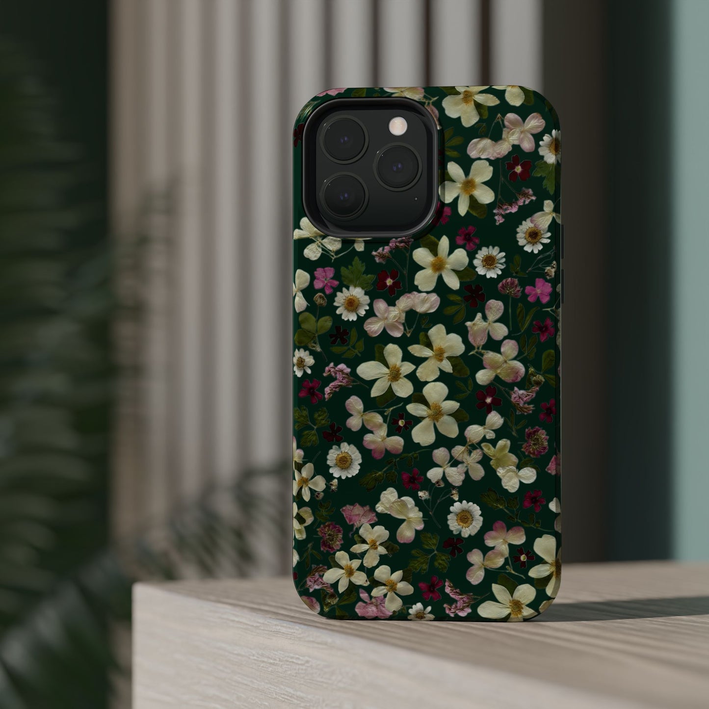 iPhone Case - Magnetic Tough